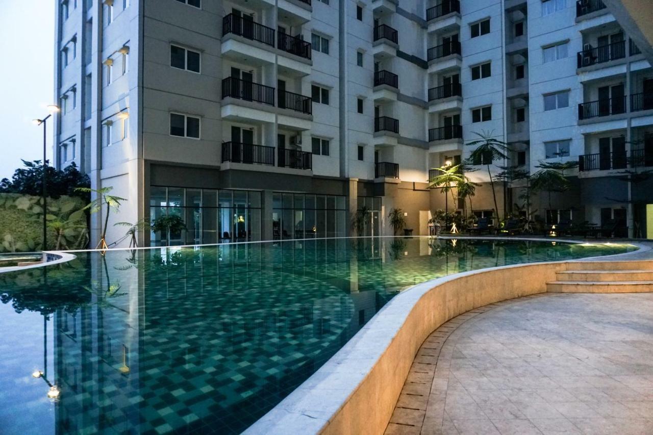 Pleasant 2br Signature Park Grande By Travelio * Jakarta
